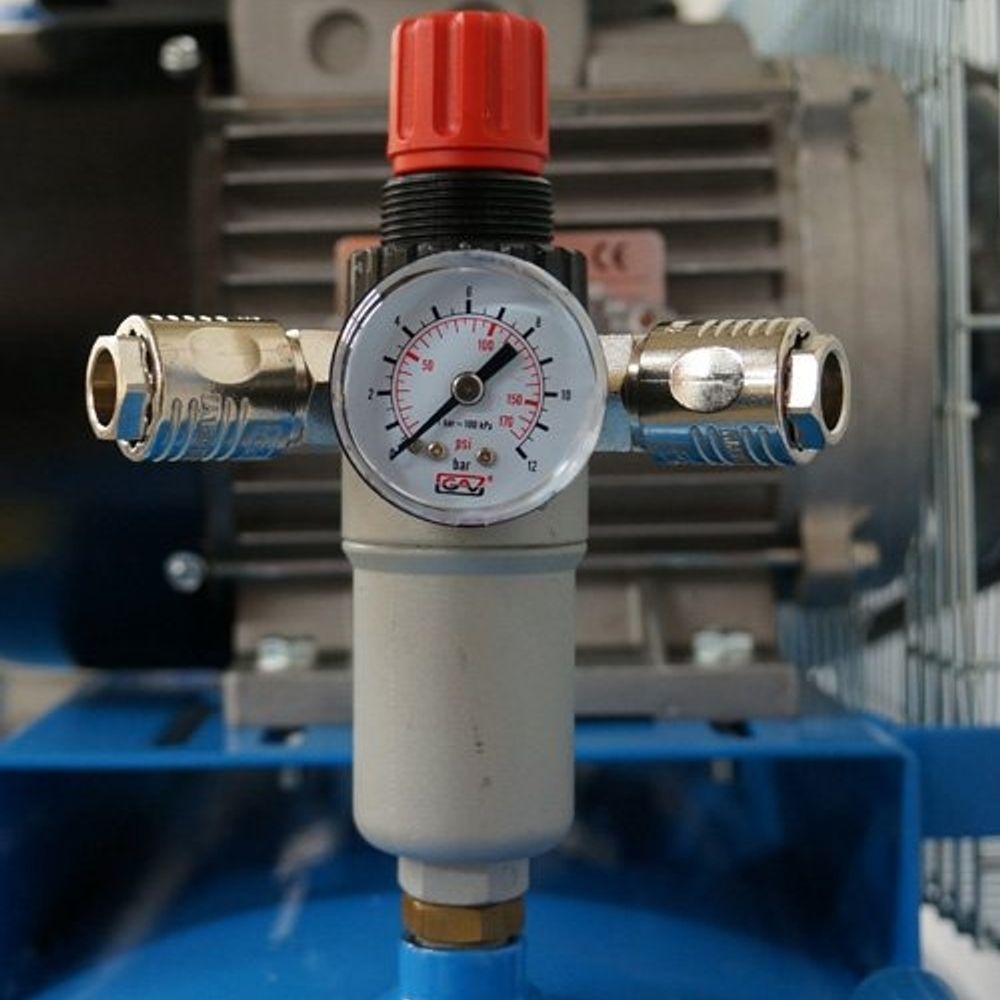 Compresor industrial 150l, 2.2kW, 8bar Compresor industrial 150l, 2.2kW, 8bar