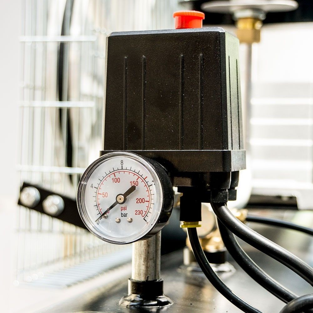 Compresor industrial 150l, 2.2kW, 8bar Compresor industrial 150l, 2.2kW, 8bar