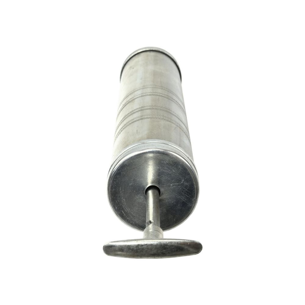 Oil suction gun. Capacity: 500ml Oil suction gun. Capacity: 500ml