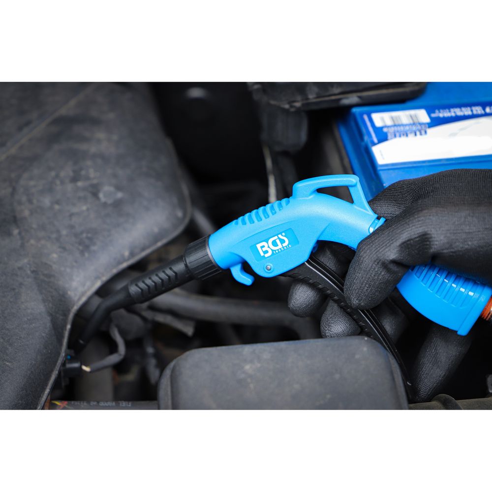 Air blow gun set with 5 attachments Air blow gun set with 5 attachments