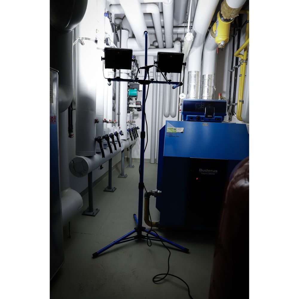 Duo-SMD-LED Work Flood Light, with Tripod, 2 x 70 W Duo-SMD-LED Work Flood Light, with Tripod, 2 x 70 W