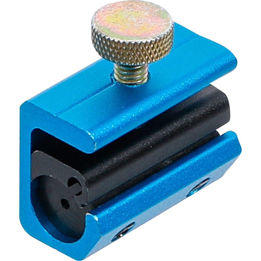 Bowden cable oiler Bowden cable oiler