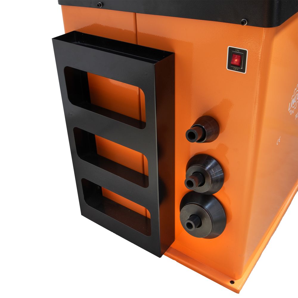 Kerékkiegyensúlyozó, centírozó gép 10"-24", automatikus kerékadat adatbevitel, érintőképernyő Kerékkiegyensúlyozó, centírozó gép 10"-24", automatikus kerékadat adatbevitel, érintőképernyő